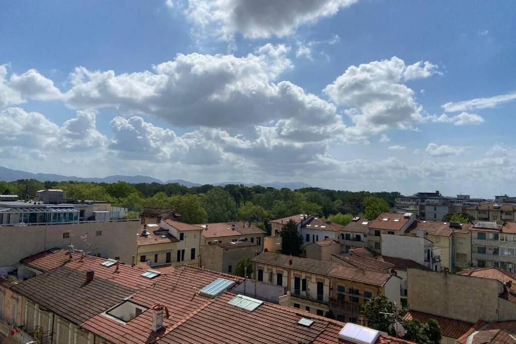 Viareggio Suite A 50 Metri Dal Mare Екстериор снимка
